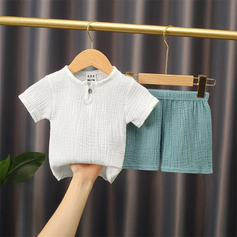 2-piece summer t-shirt and shorts set for children multivariant
