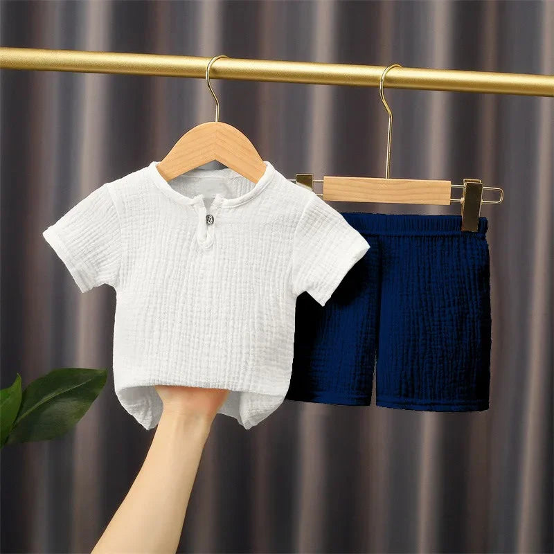 2-piece summer t-shirt and shorts set for children multivariant